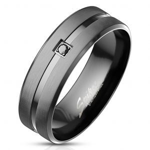 Черное мужское кольцо из стали с матовыми полосами и фианитом Spikes R-M7110